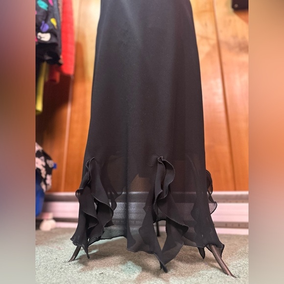 VINTAGE y2k black gown, size 16 - Picture 7 of 12